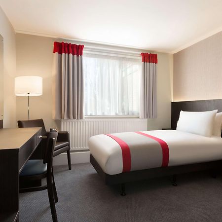 Ramada Chorley South Hotell Eksteriør bilde